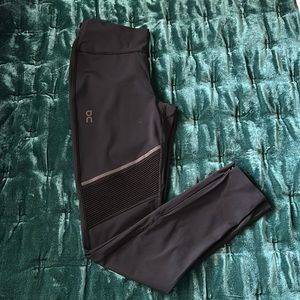ON Long Black Running Tights Leggings, excellent condition!